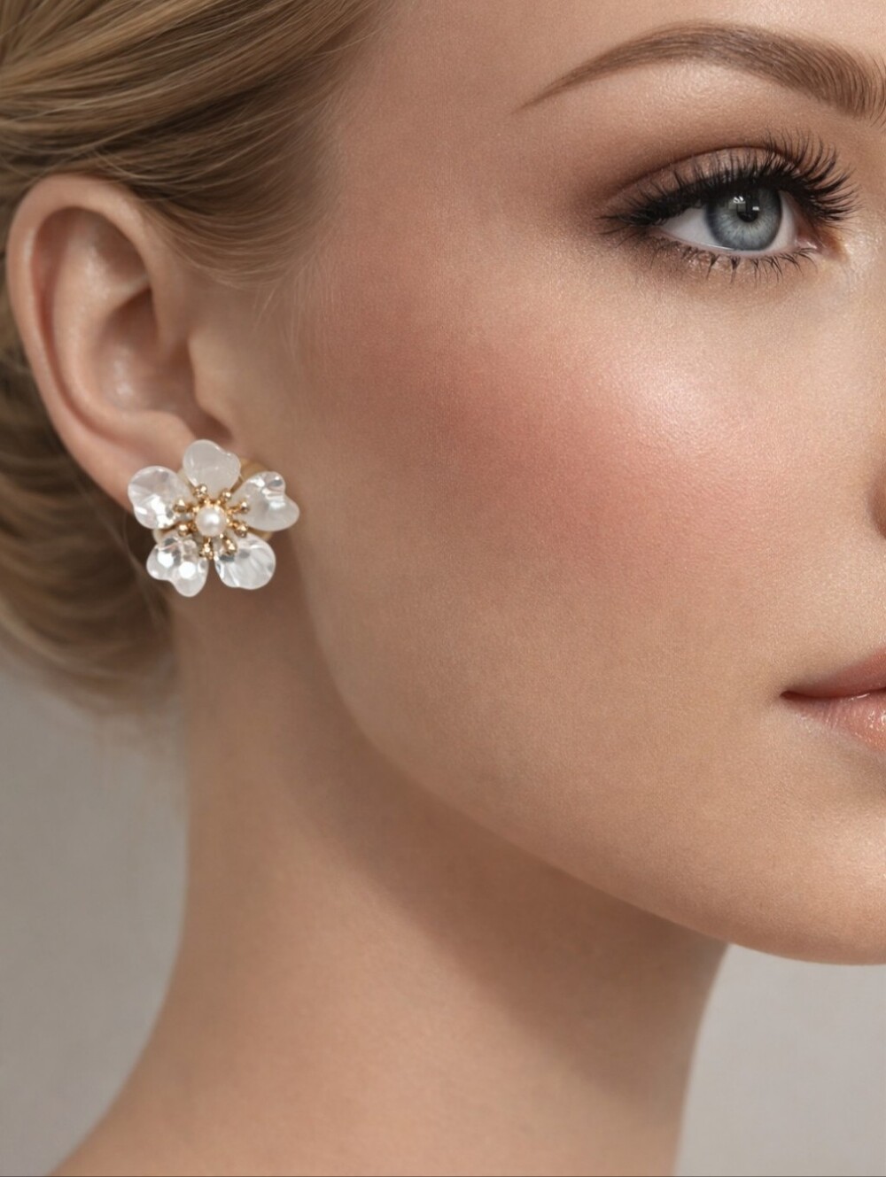 Faux White Pearl & Crystal Flower Earrings – Elegant Women’s Fashion Jewelry